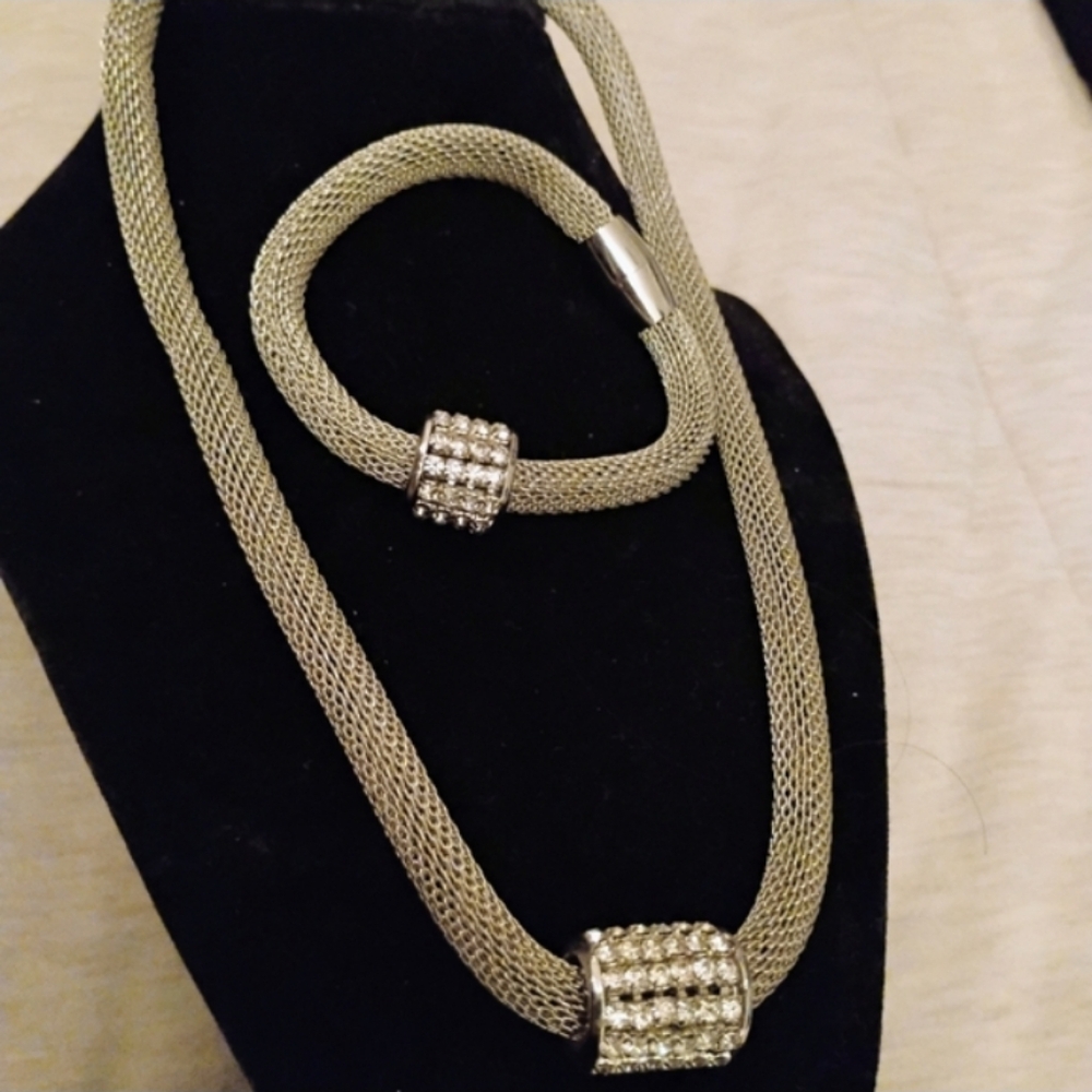 Vintage Anne Klein Jewelry Set